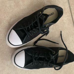 Fairly New chucks Taylor.